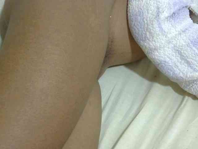 Cuteavril webcam