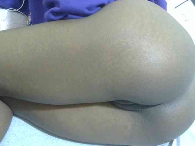 Cuteavril webcam