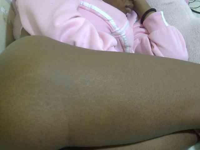 Cuteavril webcam