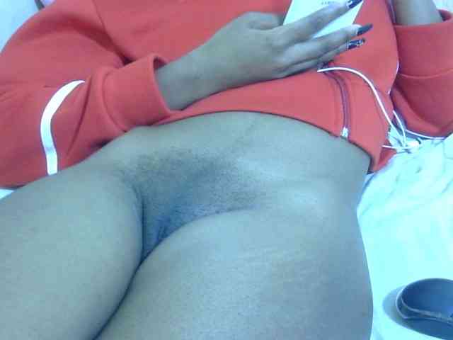 Cuteavril webcam