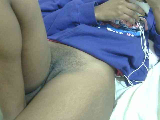 Cuteavril webcam