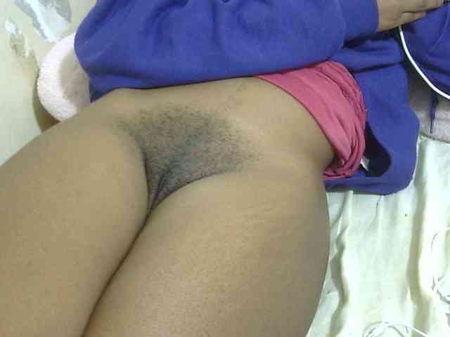 Cuteavril webcam