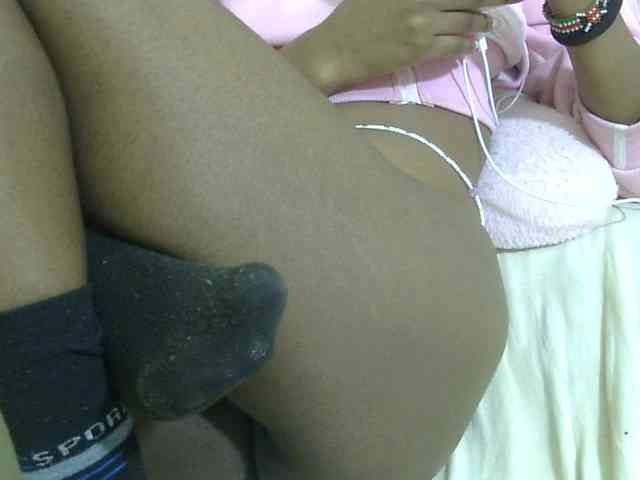 Cuteavril webcam