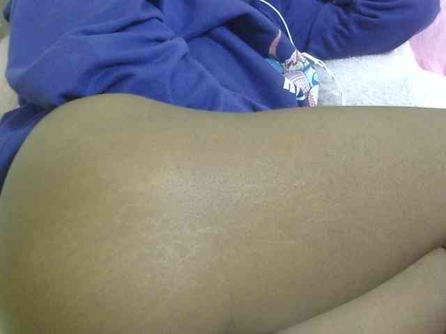 Cuteavril webcam