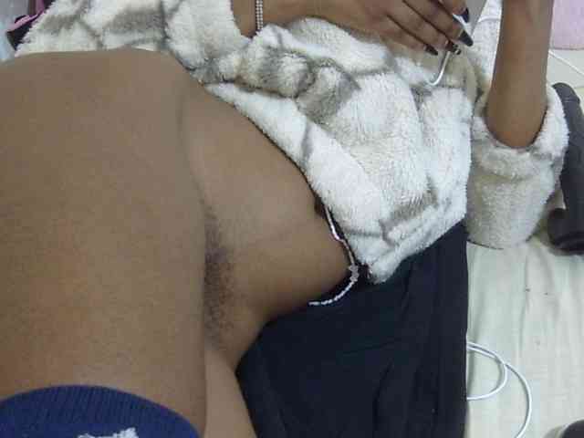Cuteavril webcam