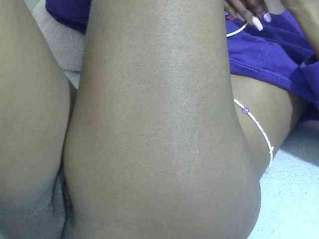 Cuteavril webcam