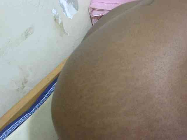 Cuteavril webcam