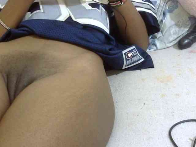 Cuteavril webcam