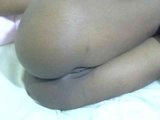 Cuteavril webcam