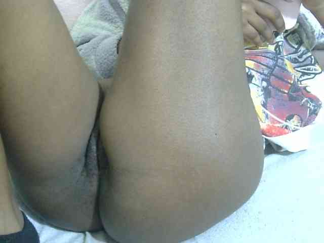 Cuteavril webcam