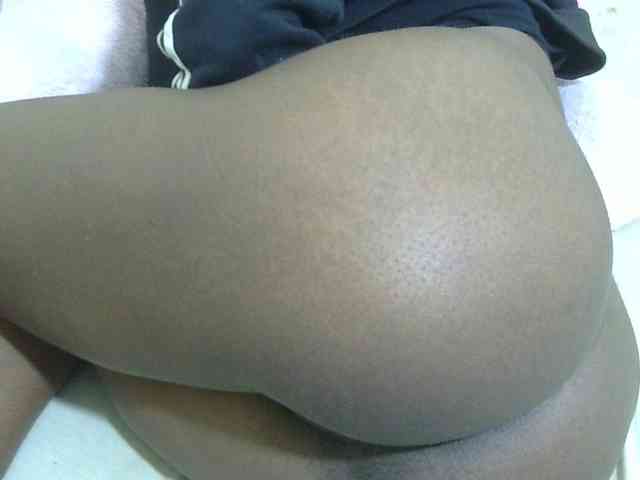 Cuteavril webcam
