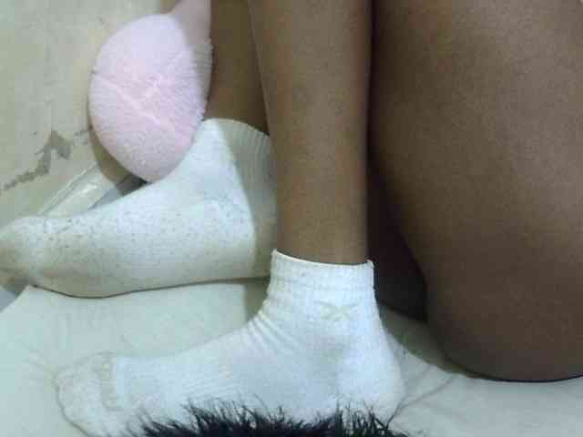 Cuteavril webcam