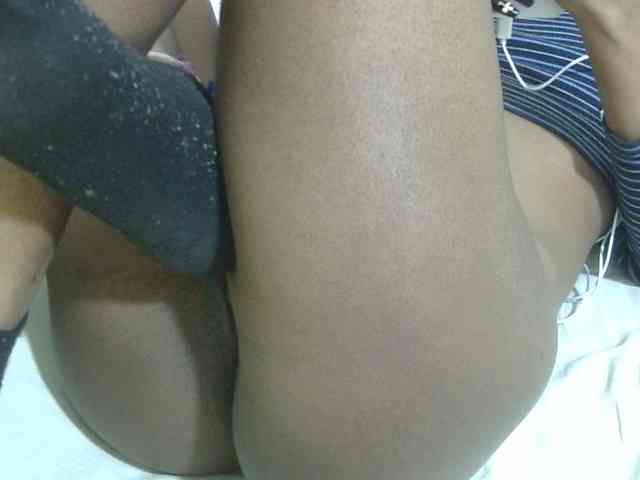 Cuteavril webcam