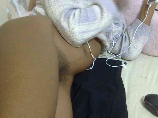 Cuteavril webcam