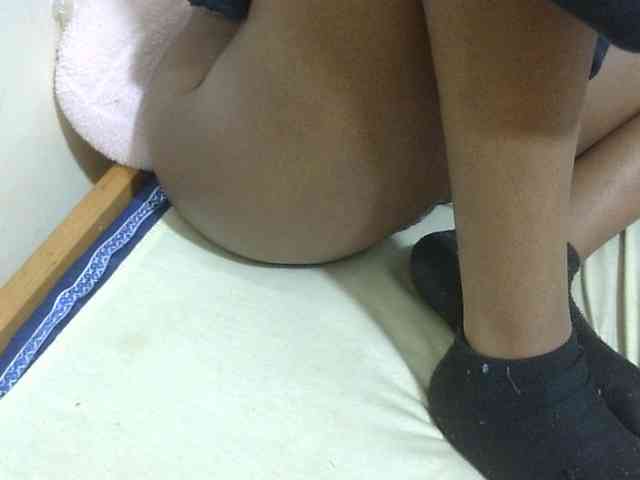 Cuteavril webcam