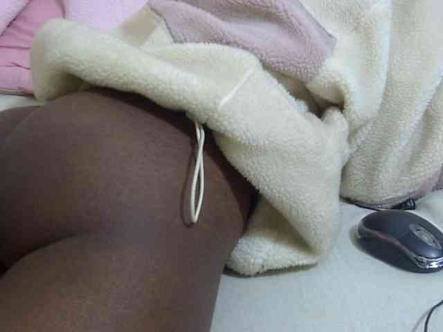 Cuteavril webcam