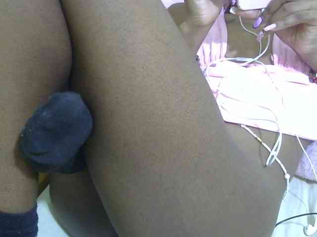 Cuteavril webcam