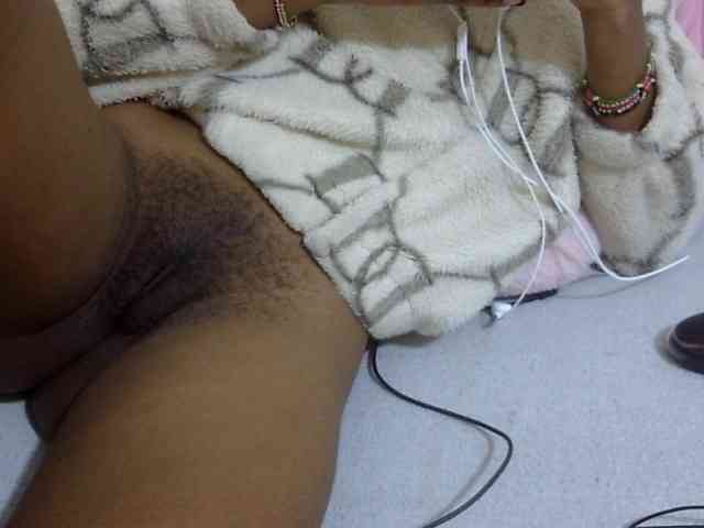 Cuteavril webcam