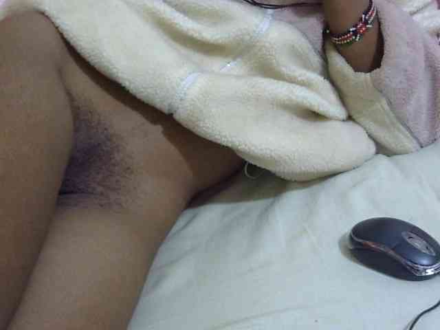Cuteavril webcam
