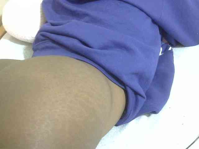 Cuteavril webcam