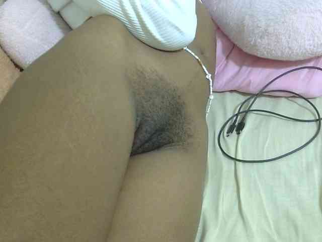 Cuteavril webcam
