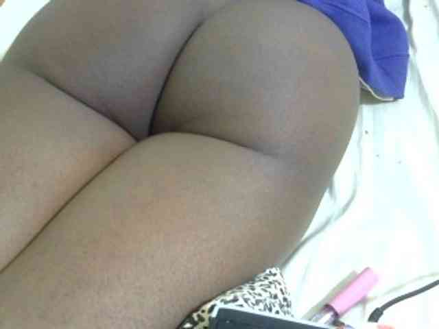 Cuteavril webcam
