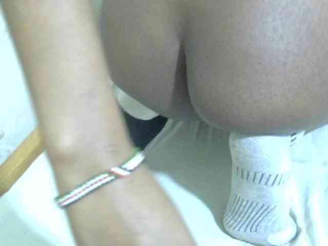 Cuteavril webcam