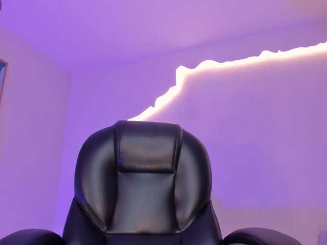 SarahYates live cam on BongaCams