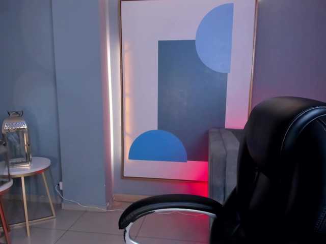 SarahYates live cam on BongaCams