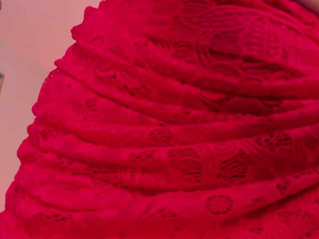 SarahYates live cam on BongaCams