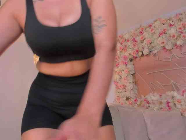 sarahyates webcam