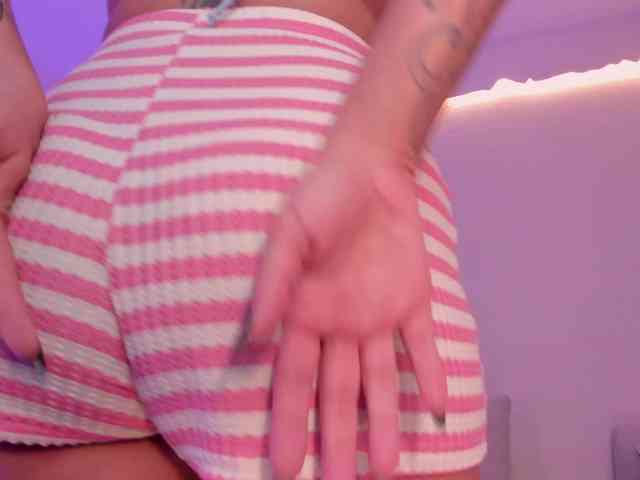 sarahyates webcam