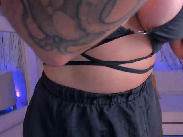 sarahyates webcam