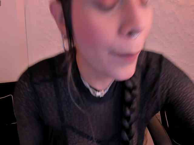 sarahyates webcam