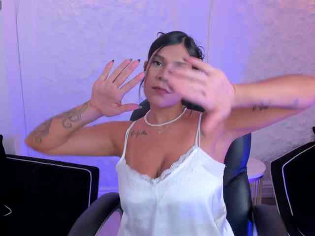 sarahyates webcam
