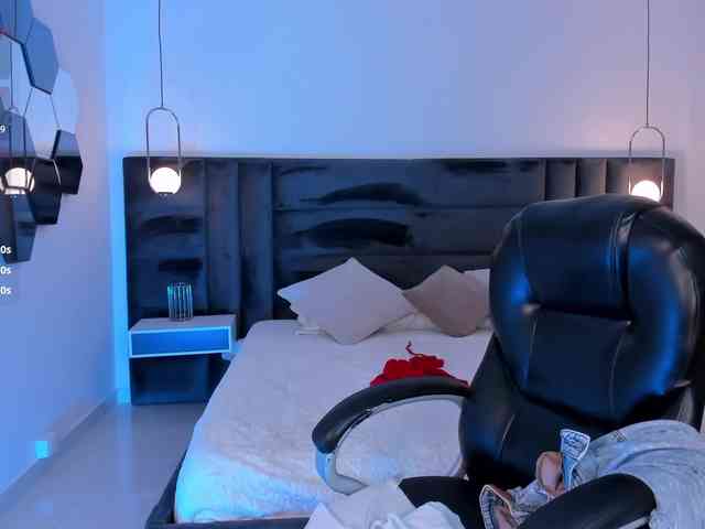 sarahyates webcam