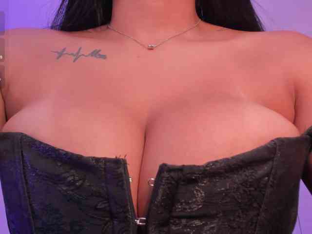 sarahyates webcam