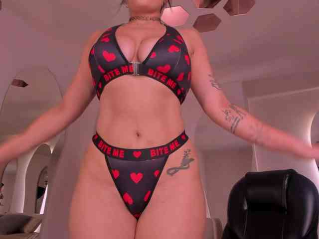 sarahyates webcam