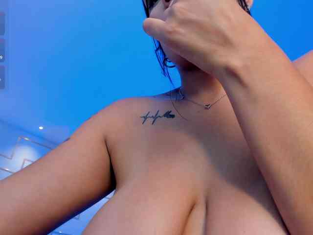 sarahyates webcam