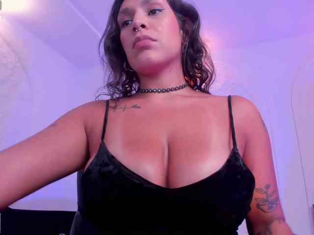 sarahyates webcam