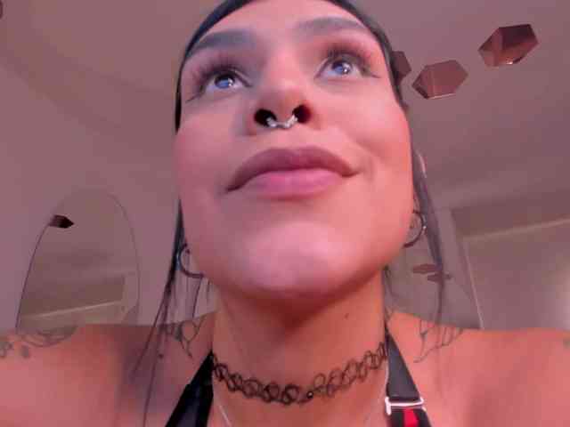 sarahyates webcam