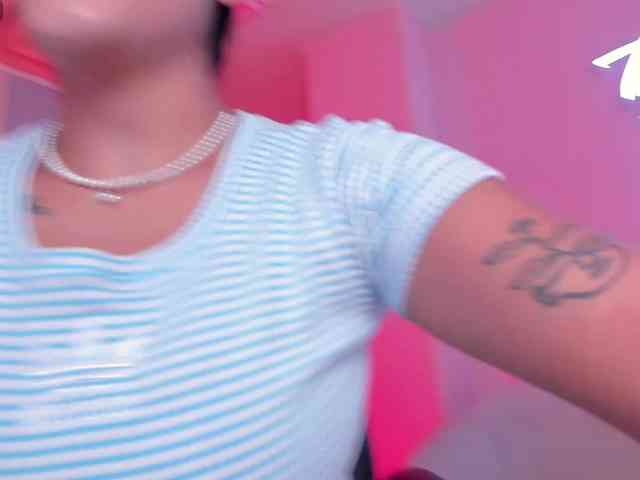 sarahyates webcam