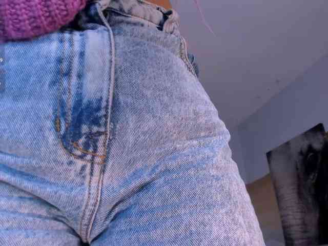 sarahyates webcam