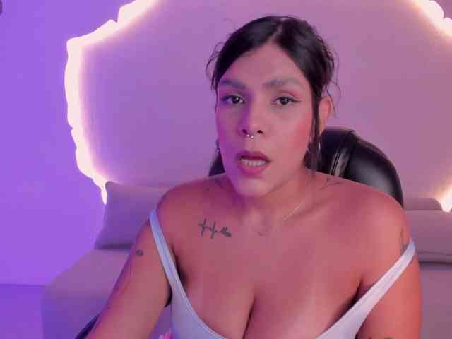 sarahyates webcam