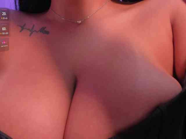 sarahyates webcam