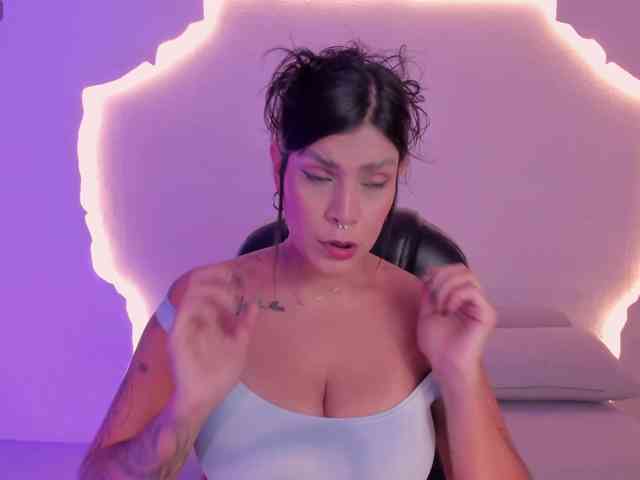 sarahyates webcam