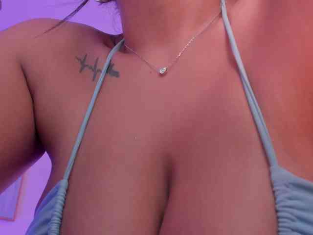sarahyates webcam