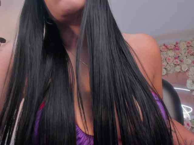 sarahyates webcam