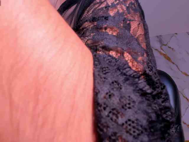 sarahyates webcam