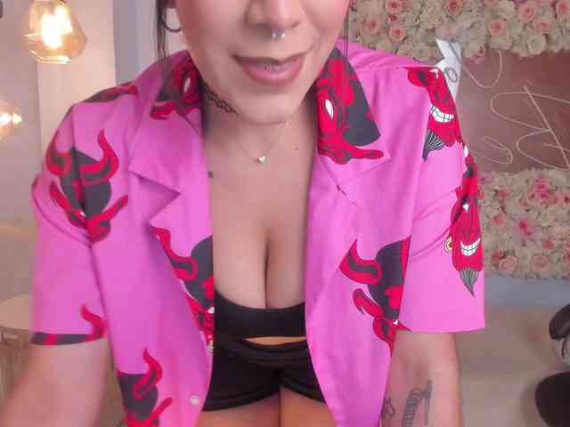 sarahyates webcam